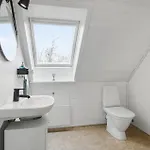 3 Bedroom Beautiful In Σπίτι διακοπών Vesløs
