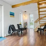 3 Bedroom Beautiful In Σπίτι διακοπών Vesløs