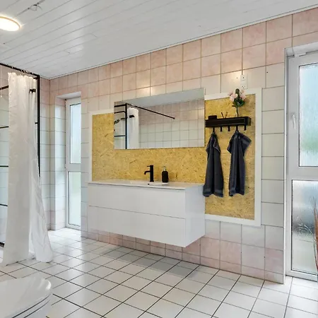Amazing In Veslos With Wifi Holiday home Oslos