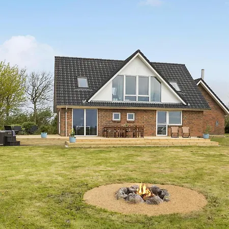 3 Bedroom Beautiful In