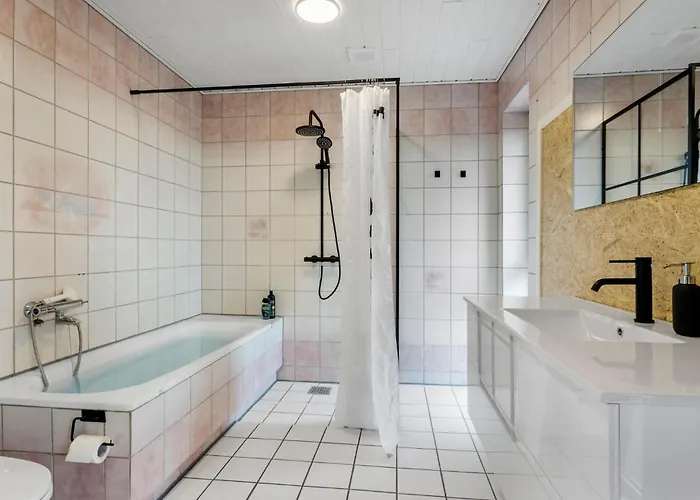 3 Bedroom Beautiful In