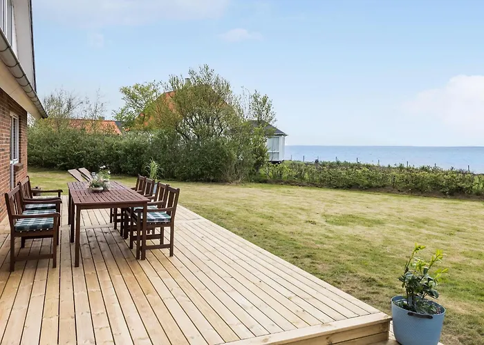 3 Bedroom Beautiful In * Veslos